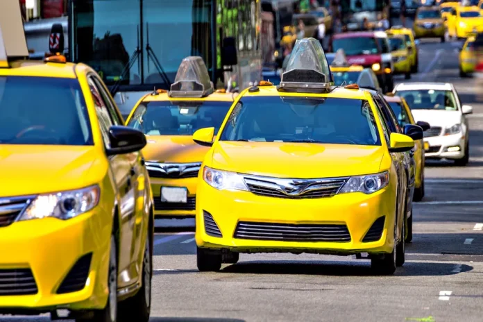 Need-A-Ride-At-5am-Why-247-Taxis-Are-Worth-It Need A Ride At 5am? Why 24/7 Taxis Are Worth It
