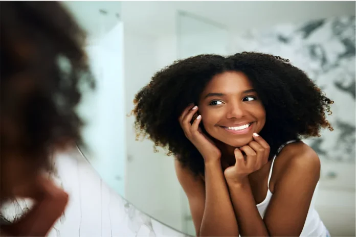 The Beauty Blueprint Why Kinky Extensions Are Your Go-To for Authentic Glam Glam