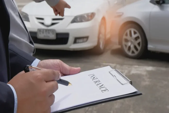 Why Green Bay Personal Injury Victims Should Avoid Speaking With Insurance Adjusters Personal