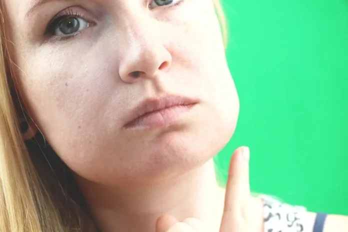 Why Your Face Swelled Up Days After the Toothache Started Toothache Started