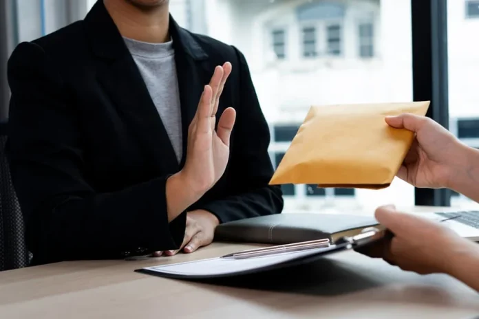 5 Signs the Insurance Settlement You Were Offered Is Too Low Insurance