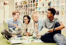 Creative Thinking in the Digital World